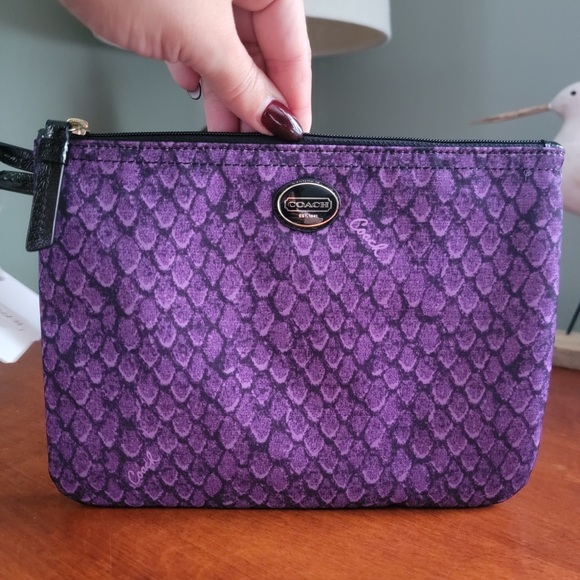 NWT Coach F77461 Gateway Snakeprint Packable Weekender Purple Canvas Pouch Bag - Picture 10 of 16